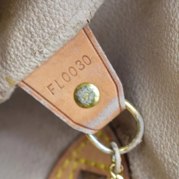 LOUIS VUITTON BUCKET GM Shoulder Tote Bag Monogram Leather Brown M42236 32AA060 - Picture 16 of 16